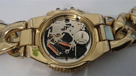 watch repair michael kors|michael kors watch troubleshooting.